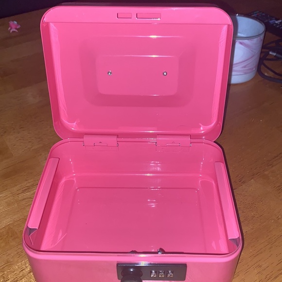 Metal Security Box New - Picture 2 of 2